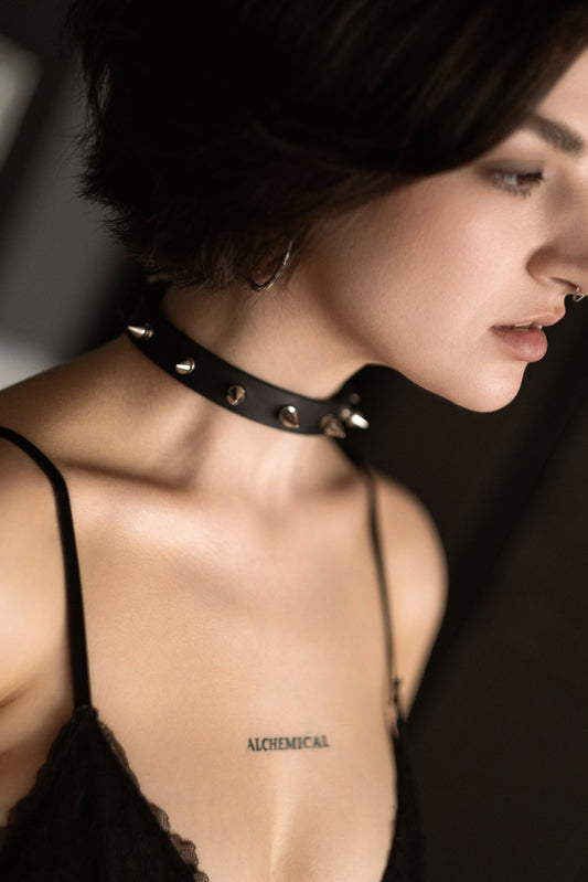 Eclipse '95 Spiked Leather Choker