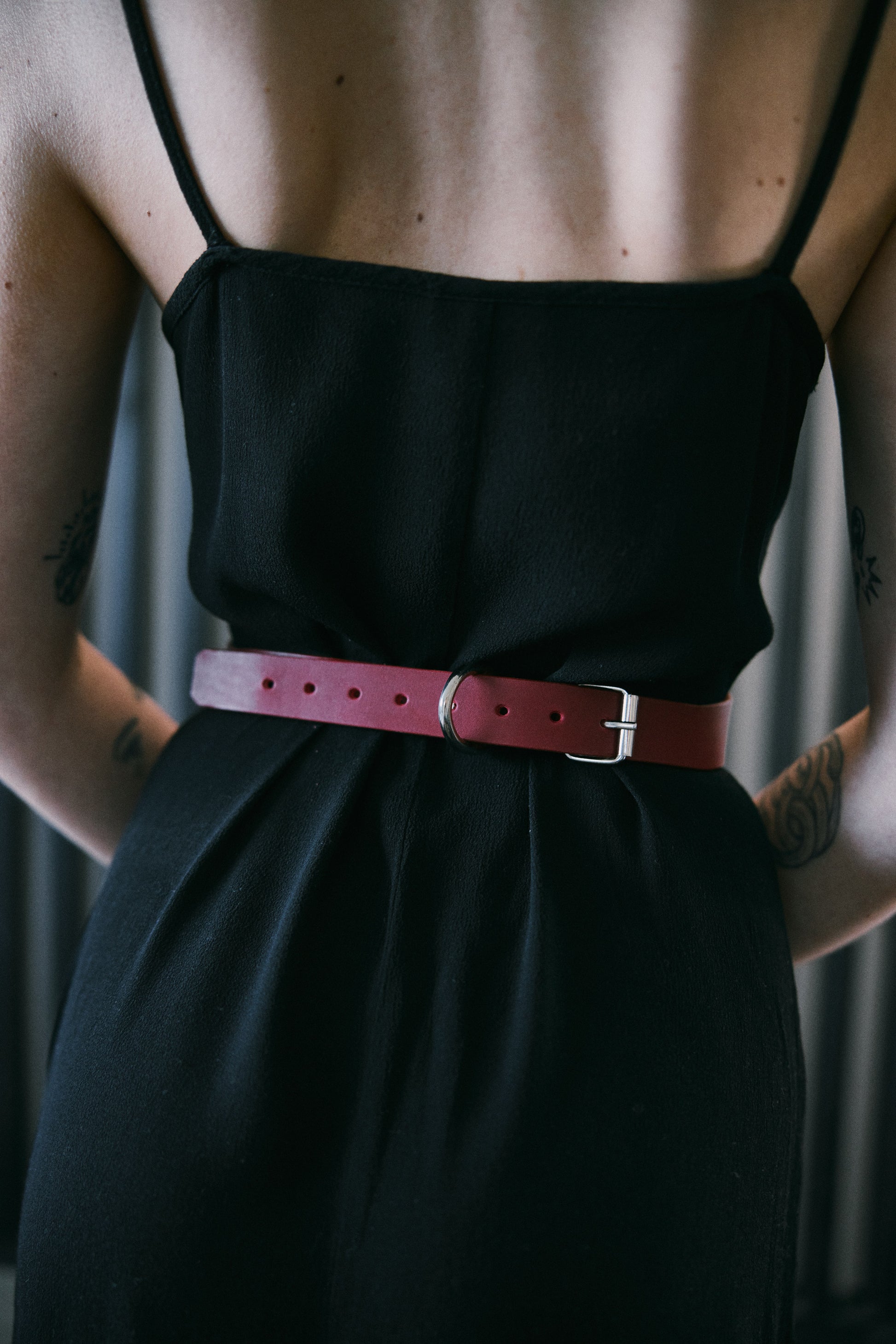 red_Leather_Belt_back